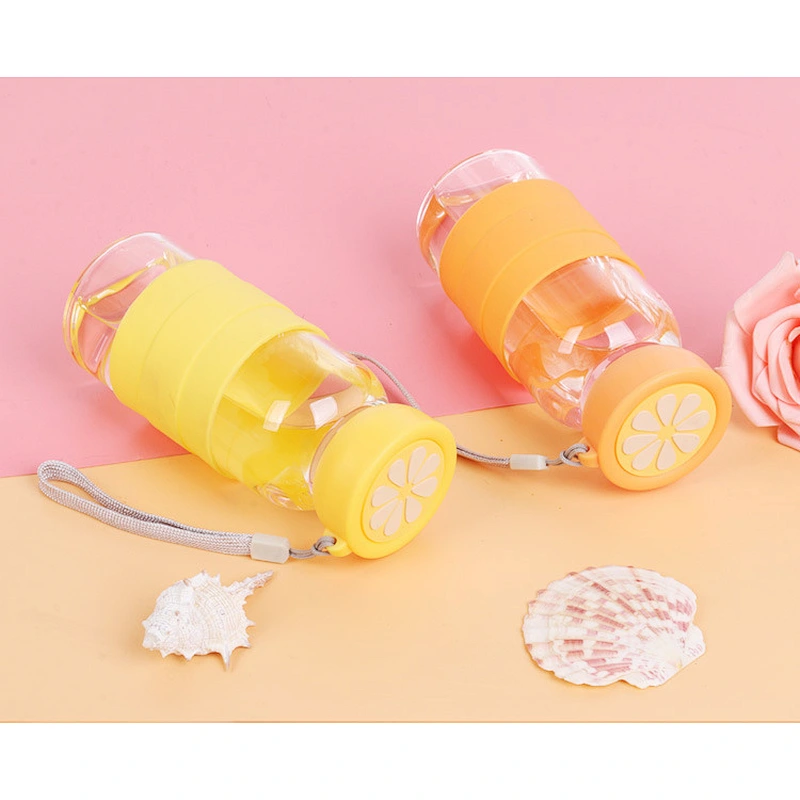 Hot Selling Promotional Gifts Cheap Glass Mug with Silicone Colorful Lady Water Bottle