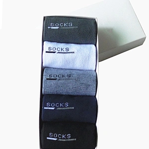 Custom Men's high quality comfortable cotton dress socks