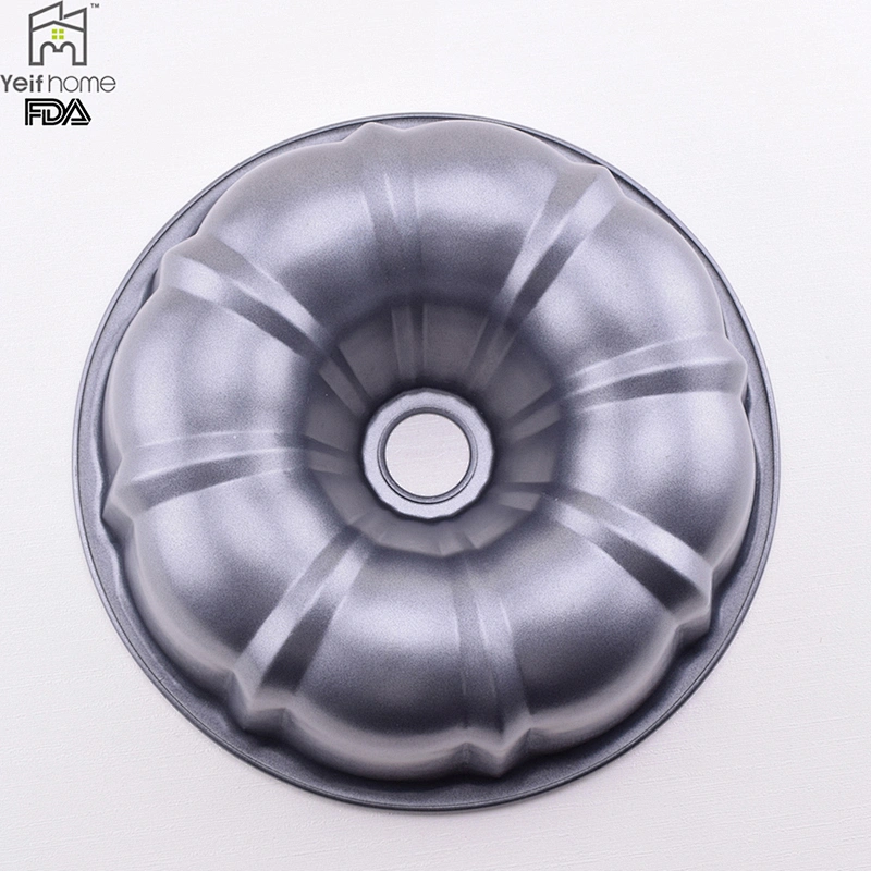 Carbon Steel Coating Non Stick Bundt Cake Pan With Chimney