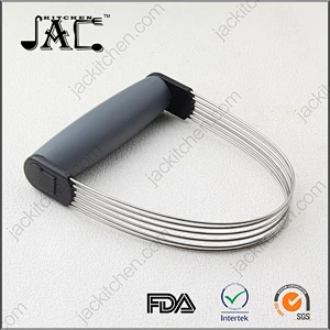Manual Baking Wire Pastry Cutter Round Hand Dough Blender