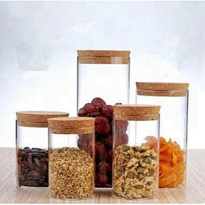 Hand Blown Simple Round Clear High Borosilicate Hermetic Glass Storage Jar With Wooden Lid For Home Kitchen Storage