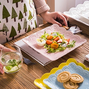 High quality fancy lace edge pattern dish square plate for available goods