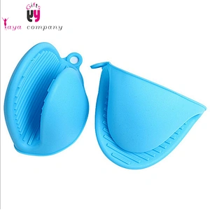 China Factory Heat Resistant Silicone Oven Glove For Cooking