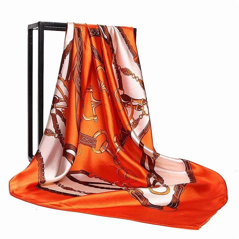 Custom Fashion Printed Lady Silk Square Scarf Neck Scarf