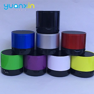 Twist Out Subwoofer Wooden Portable Light Lamp Vibration Speaker