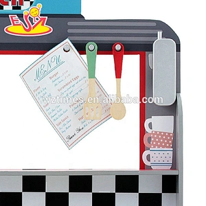 Juguete de madera colorido educativo de la cocina 2018 del nuevo estilo para entrenar a la habilidad W10C369 de los niños