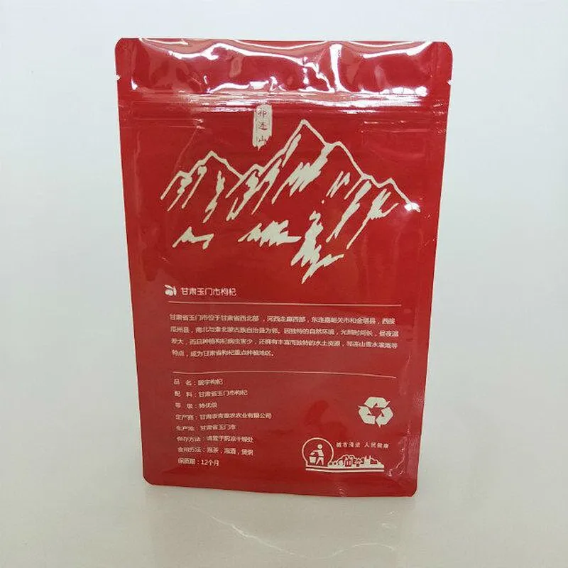 Custom red zip-lock bag window is used for the packaging of goji berries
