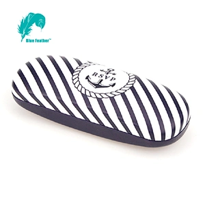 Anchor Emblem Striped Eyewear Protector for Unisex