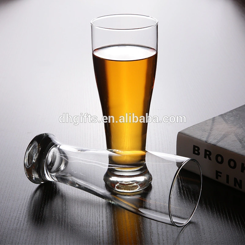 玻璃杯