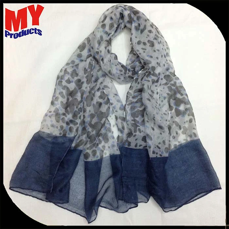 Comfortable Pretty women scarf