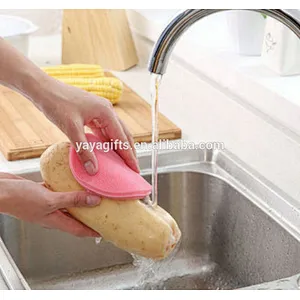 sponge cleaning dish with round oval square shaped