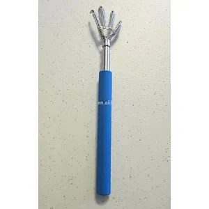 Extendable eagle claw back scratcher