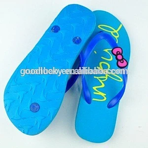 Guangdong wholesale fashion EVA slippers beach flip-flops