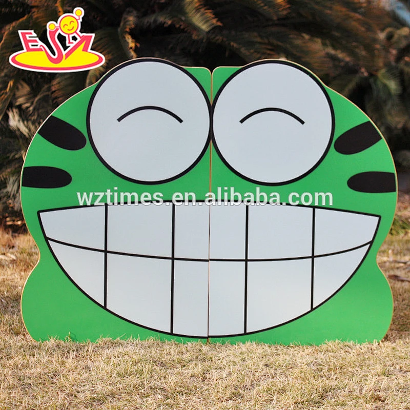 2018 Wholesale high quality wooden frog kids toy storage W08C213