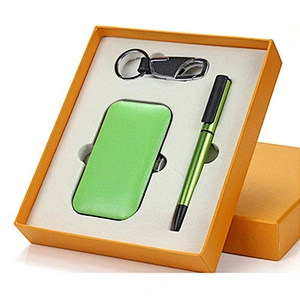 Free Sample  Corporate Gift Set With  Key Buckle Signature Pen and Nail Clipper Set For New Year