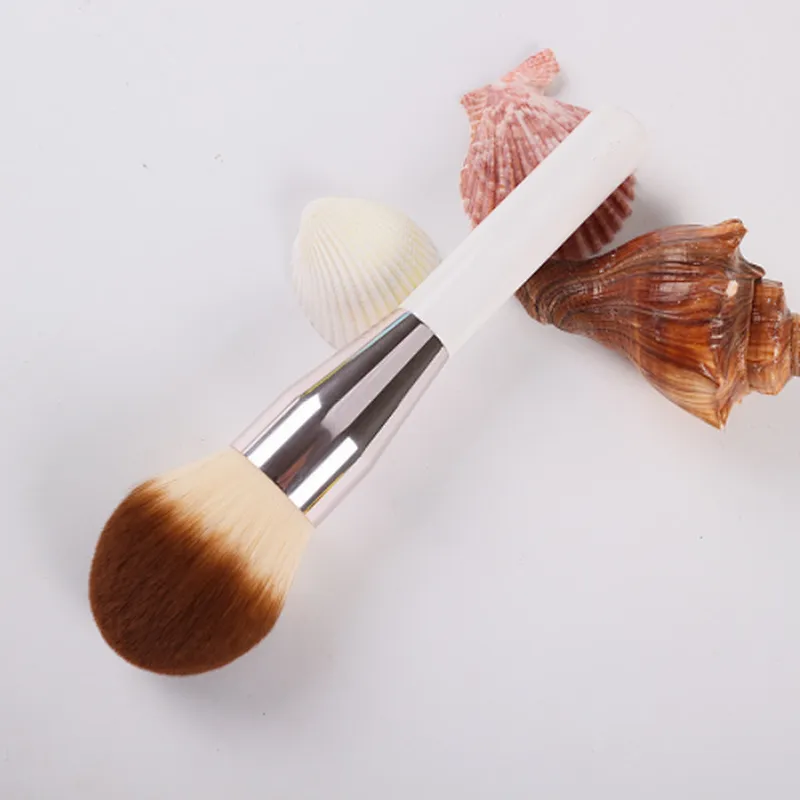 The latest professional beauty makeup brush can customize the logo synthetic hair convenient to carry makeup brush