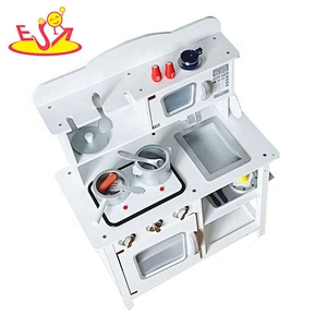 2019 Newly released electronic stove wooden toy kitchen set for kids W10C045