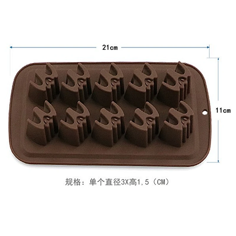 Halloween creative bat design biscuit chocolate chip cookie cartoon silicone cake mold