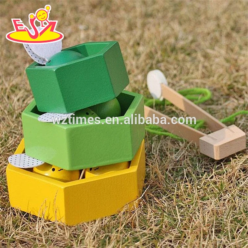wholesale new kids funny wooden bee toys custom children wooden cartoon bee toys W01B039