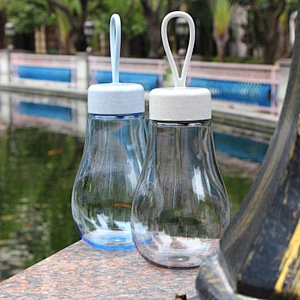 BPA Free 14oz Portable Travel Plastic Bottle The Light Bulb Shape Cup for Wedding Souvenirs