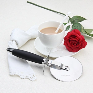 Durable Stainless Steel Pizza Slicer Cutter