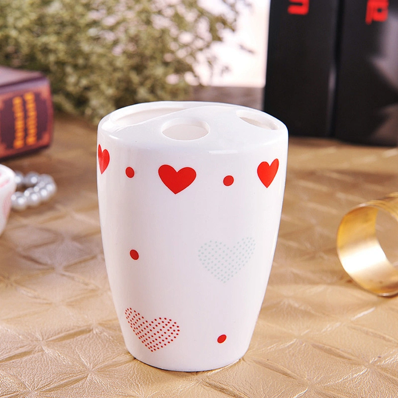 5 Pieces of Ceramic Bathroom Accessories Set Factory Directly Promotional Bathroom Toothbrush Cup Set Gold Line