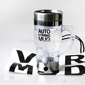 promotion cheap plastic cup gift automatic stirring mug stirring coffee cups with lid
