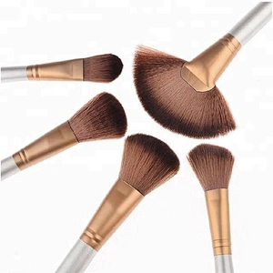 Gold 24pcs Makeup Brush Set With Makeup Bag