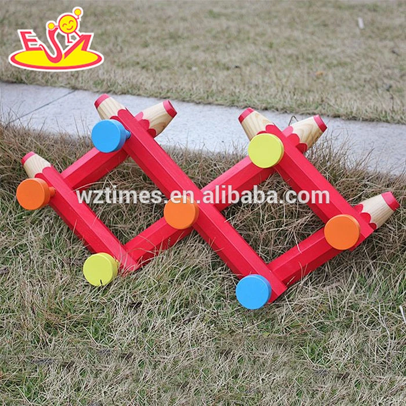Wholesale novelty toddler wooden pencil shape wall clothes hanger used in home W09B059