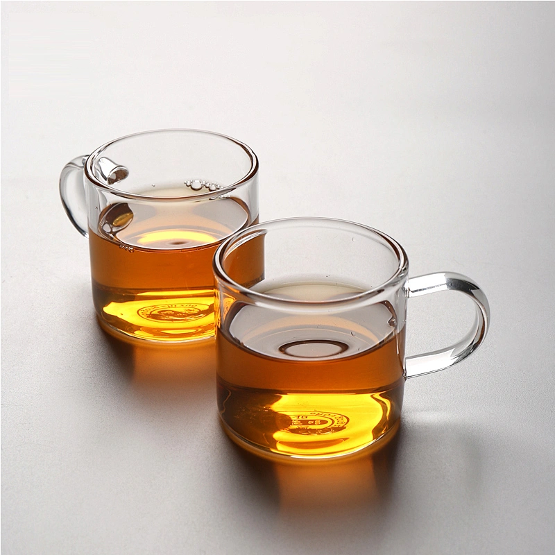 玻璃杯