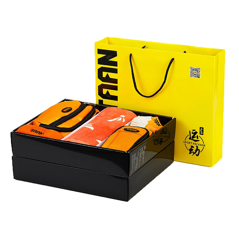 Customized Logo Box Gift Outdoor Travel Mountaineering Camp Sport Set Factory Promotion in-stock Sports Gift Set