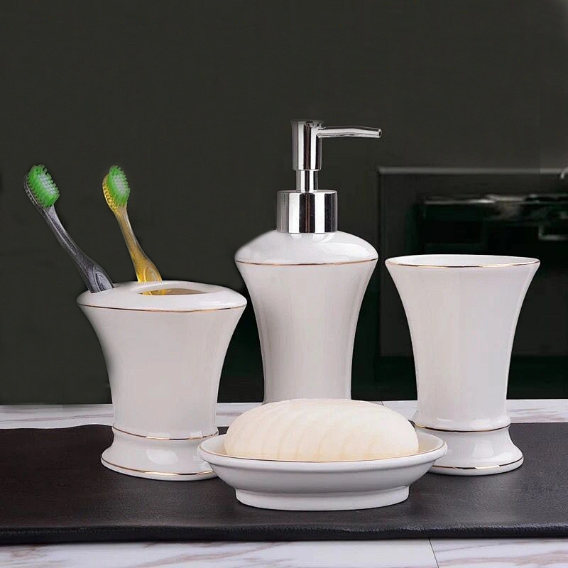 Factory Wholesale Ceramic Bathroom Set Free Sample Bath Bottle European 5pcs Household Porcelain Toilet sets