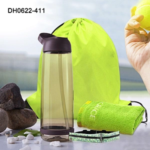 Hot sell practical Camping bag water bottle with pocket and towel for sportman