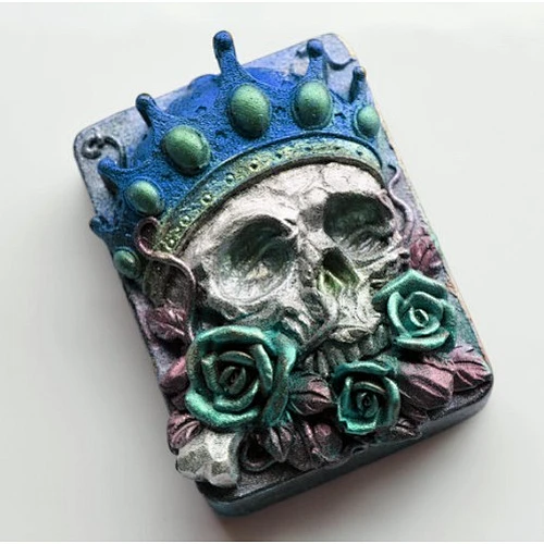 Wholesale Crowned skull with Roses Handmade soap Candle Silicone Mold