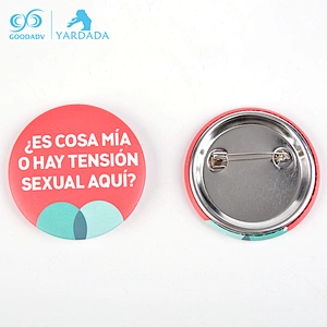 2018 Popular fashion letter round pin button collar badge