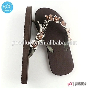 Supply machining rubber strap flip flop fashion lady flip flops