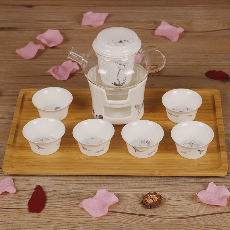 优雅风格的茶具陶瓷套装