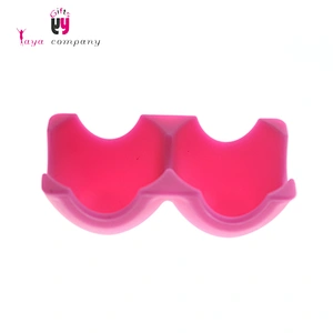 Heat Resistant Reusable Easy To Clean Egg Holder Cups Silicone Egg Poacher