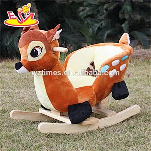 2018 new design lovely plush deer toddlers wooden rocking animals W16D074
