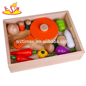 Educational children pretend play cutting wooden toy food set W10B140