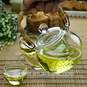 China factory 600ML heat resistant borosilicate glass tea pot with handle for easy to take