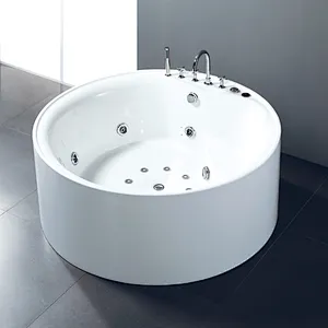 Jetted Massage Oval Spa Bath Soaker Tubs Bathtub Freestanding