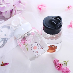 Wholesale 2018 New Lovely Bear Pattern Kids Glass Water Bottle BPA Water Bottle with Lid for Children