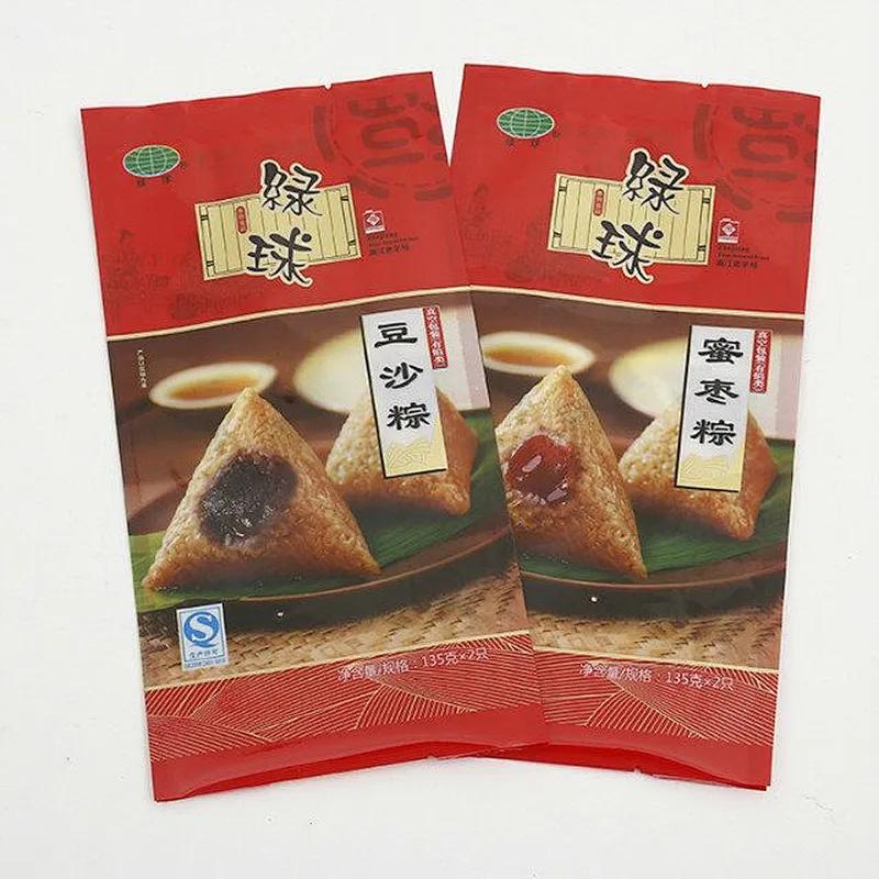 Brown paper cube bags are used for snack packs