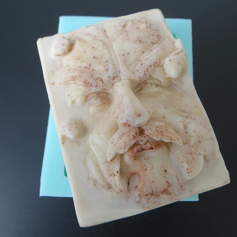 Factory direct supply handmade creative soap bearded tree man silicone soap mold