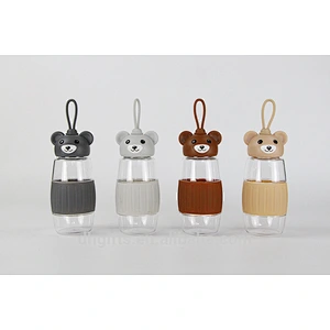 2018 Good Quality Eco-friendly PC Material Reusable PP Cup Cute Bear Shape Water Bottle with Anti-heat Silicone Sleeve