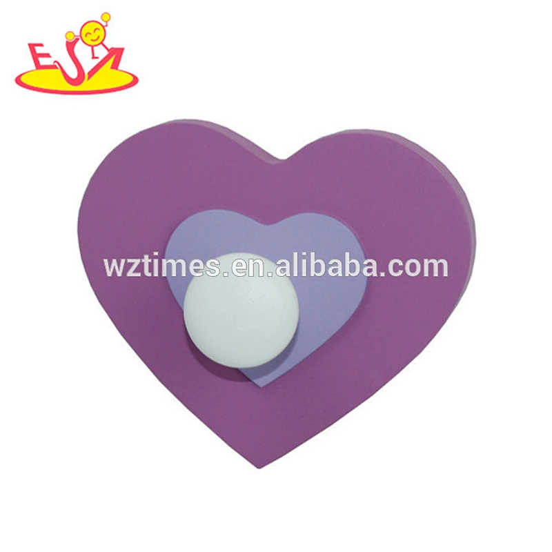 wholesale promotion decorative pink wooden children row of hooks W09B029