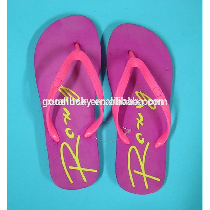 Guangdong wholesale fashion EVA slippers beach flip-flops