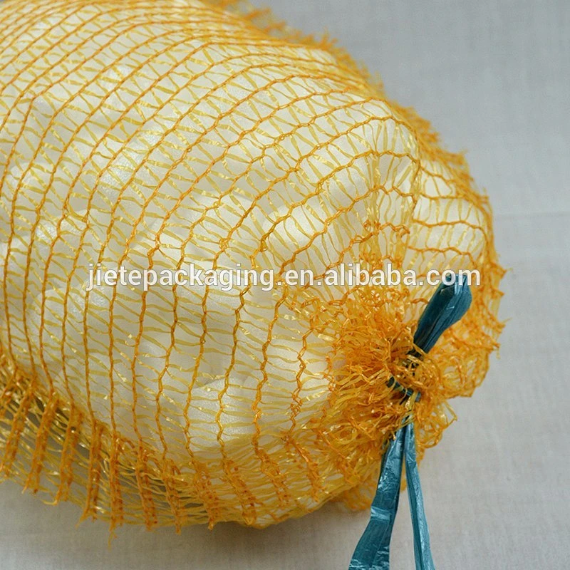 Video, Yellow fruit use PE mesh net bag for packing onion, orange