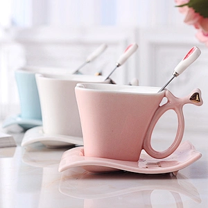 Factory Directly European Ceramic Coffee Cup Set Lovers Cups With Spoon and Tray Customized Three Piece Set